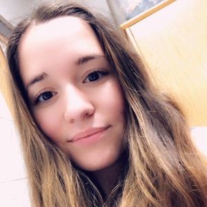 Meet your Posher, Joely